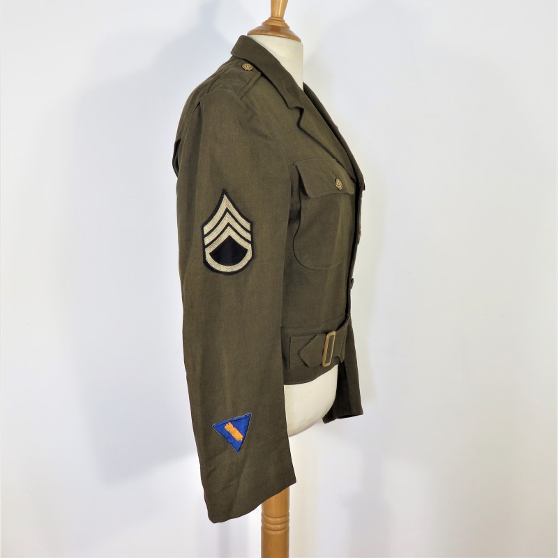 BLOUSON VESTE US " IKE " MODELE 1944 MONTE AVEC PATCH AVIATION STAFF SERGENT TAILLE 38 R ET NOMBREUX MATRICULES