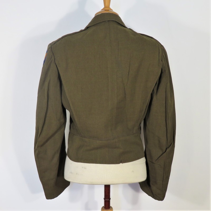 BLOUSON VESTE US " IKE " MODELE 1944 MONTE AVEC PATCH AVIATION STAFF SERGENT TAILLE 38 R ET NOMBREUX MATRICULES