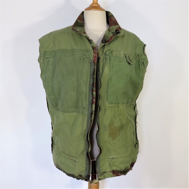 VESTE DE SAUT CAMOUFLEE DE PARACHUTISTE TAP MODELE 47/56 TROUPES AEROPORTEES LEGION ETRANGERE