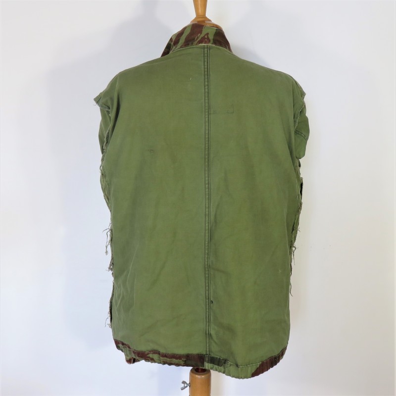 VESTE DE SAUT CAMOUFLEE DE PARACHUTISTE TAP MODELE 47/56 TROUPES AEROPORTEES LEGION ETRANGERE