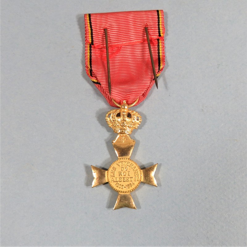 BELGIQUE MEDAILLE OU CROIX DES VETERANTS DU ROI ALBERT Ier 1909-1934 GUERRE 1914-1918