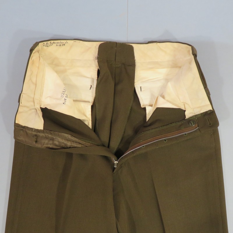 PANTALON US OFFICIER MODELE 1938 SORTIE OU SERVICE KAKI FONCE TOUR DE TAILLE 80 cm NOMINATIF ET MATRICULE