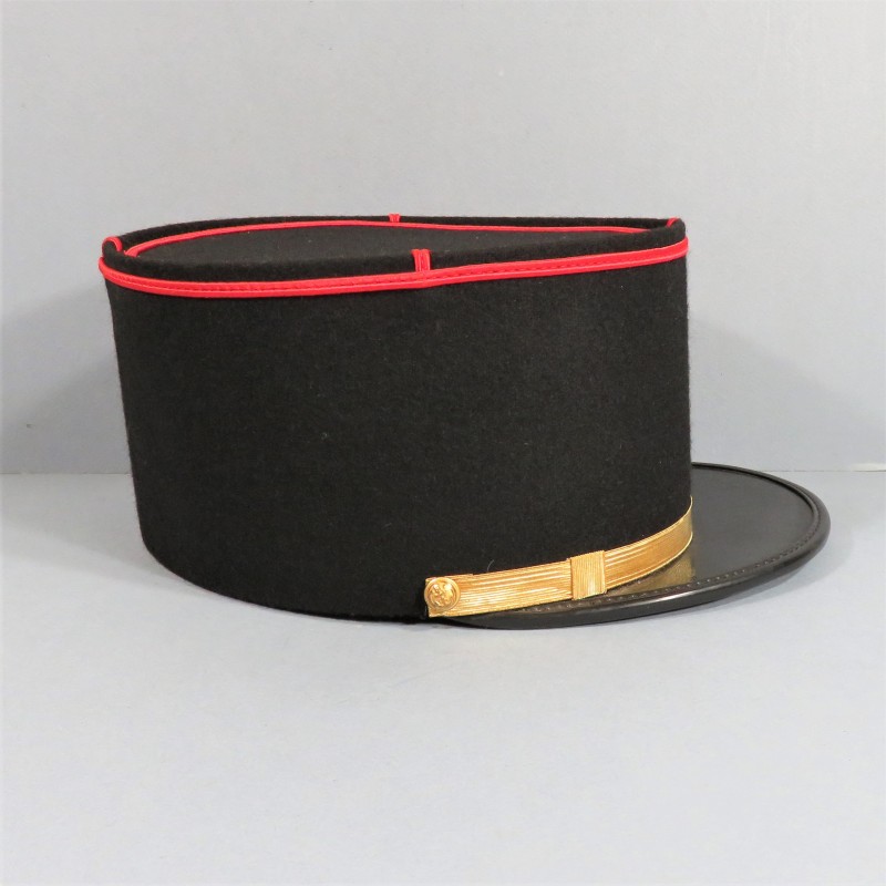 KEPI DE SOUS-OFFICIER INFANTERIE ET ARTILLERIE COLONIALE TROUPES DE MARINES ANCRE ANNEES 1960 -1970 TAILLE 55