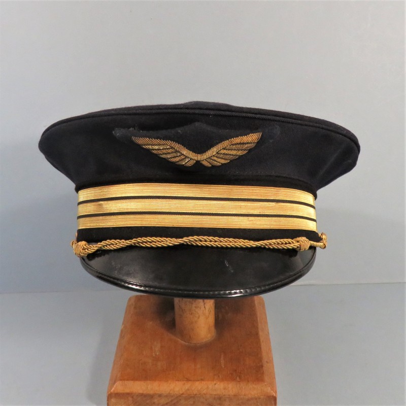 CASQUETTE ARMEE DE L'AIR CAPITAINE D'AVIATION ANNEES 1960 1970 TAILLE 56 MAITRE TAILLEUR BASE AERIENNE 117 A PARIS BA