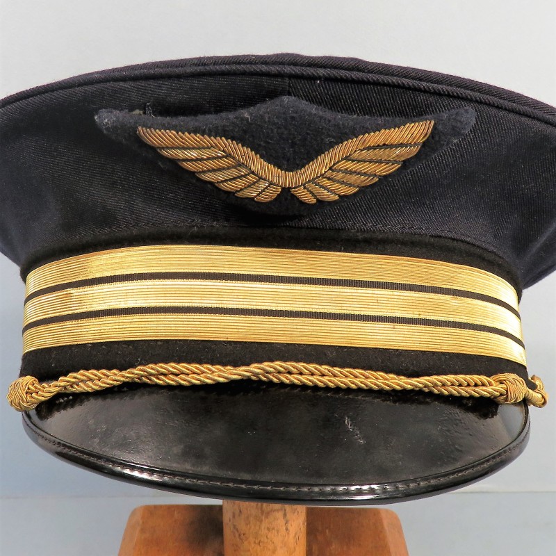 CASQUETTE ARMEE DE L'AIR CAPITAINE D'AVIATION ANNEES 1960 1970 TAILLE 56 MAITRE TAILLEUR BASE AERIENNE 117 A PARIS BA