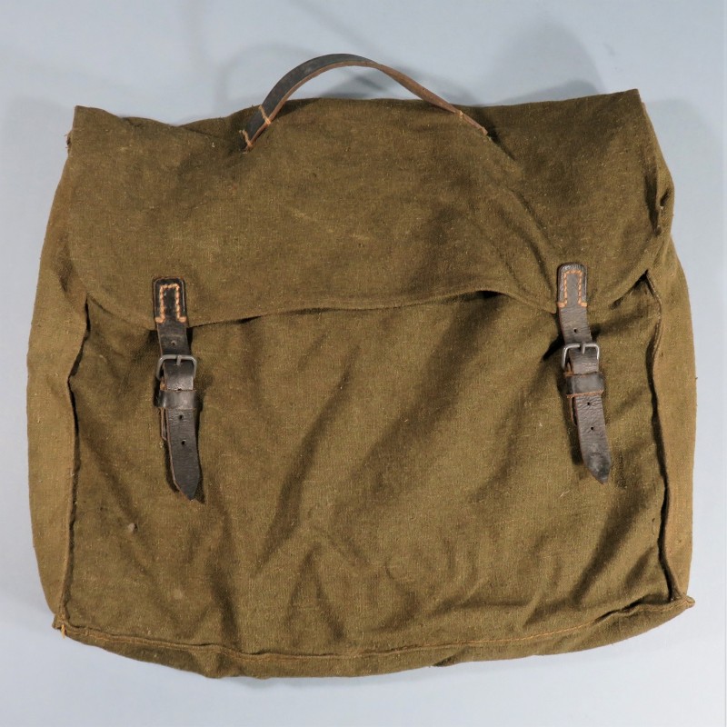 SAC REGLEMENTAIRE DU SOLDAT ALLEMAND POUR EFFETS PERSONNELS OU VETEMENTS WEHRMACHT