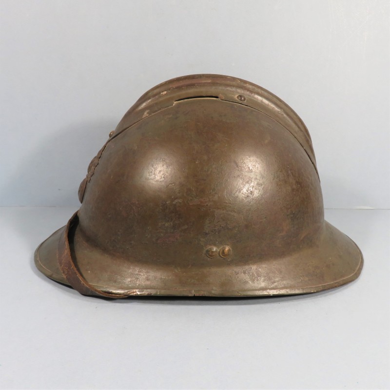 CASQUE TROUPE MODELE 1926 AVEC INSIGNE MODELE 1915 INFANTERIE CAVALERIE ET LEGION ETRANGERE CAMPAGNE 1939 1940