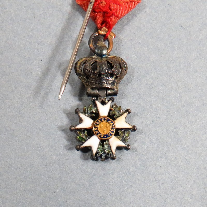 REDUCTION DE LA MEDAILLE DE CHEVALIER DE L'ORDRE DE LA LEGION D'HONNEUR RESTAURATION LOUIS XVIII ROI DE FRANCE 1814 °