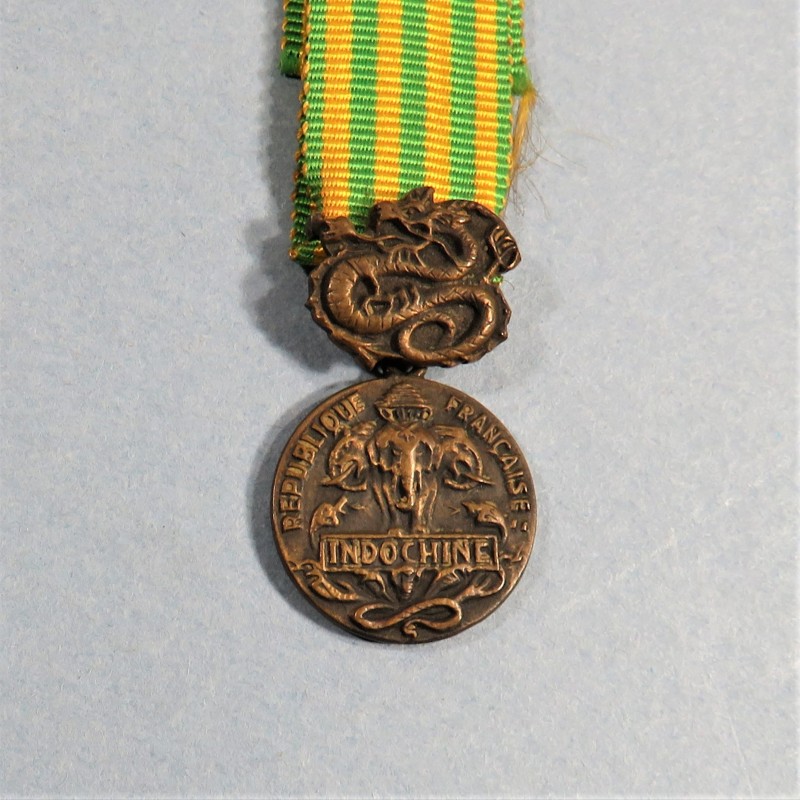 REDUCTION DE LA MEDAILLE COMMEMORATIVE DE LA GUERRE D'INDOCHINE CORPS EXPEDITIONNAIRE EN EXTREME ORIENT °