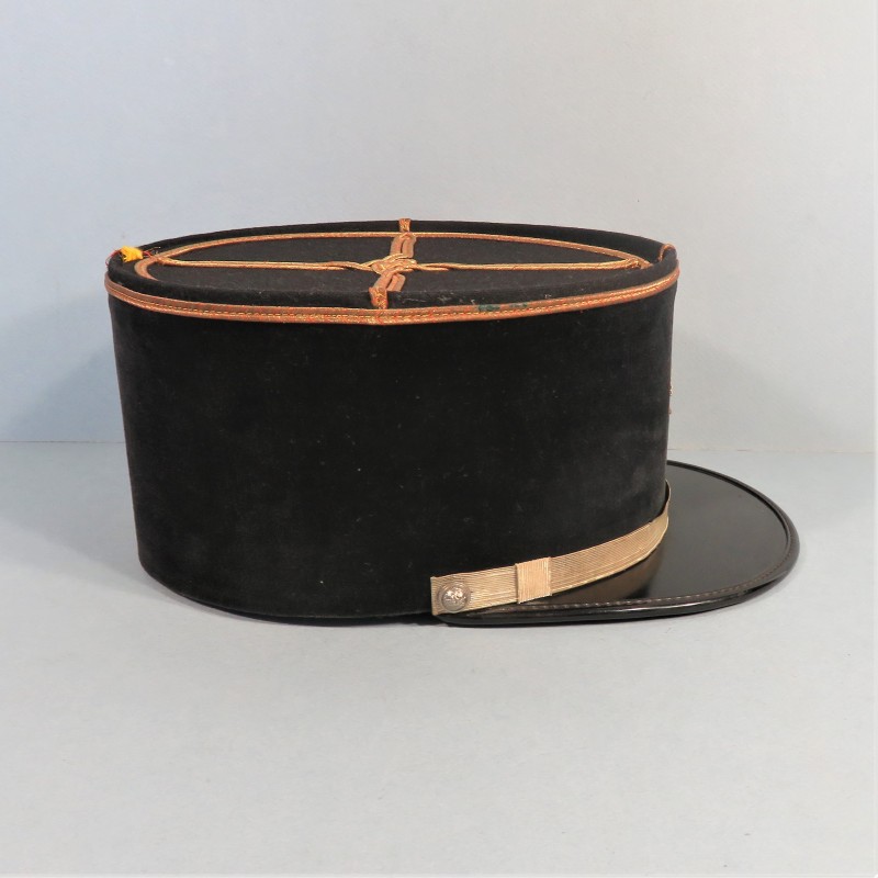 KEPI D'ADJUDANT DES SAPEURS POMPIERS FABRICATION RECENTE 1970 TAILLE 56