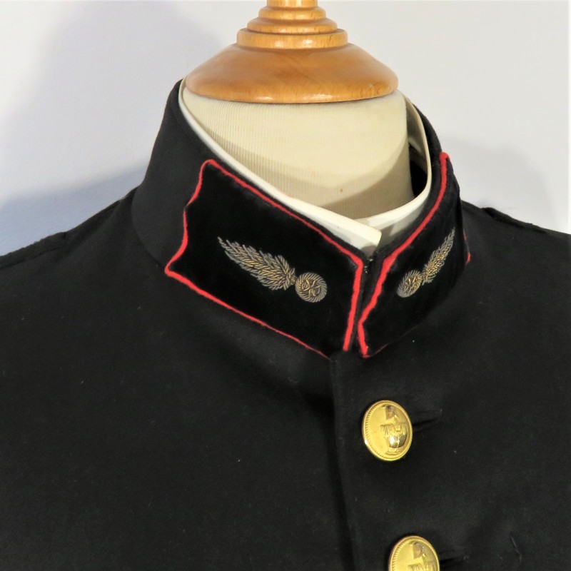 TENUE UNIFORME MODELE 1931 D'UN CAPITAINE DU GENIE VESTE ET PANTALON TENUE 31