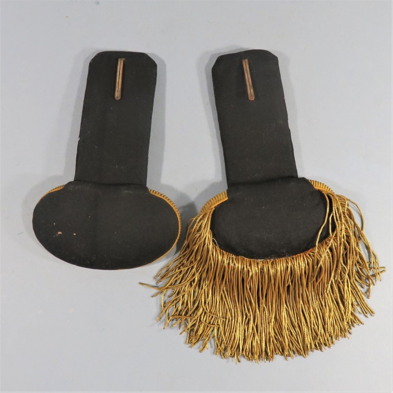 EPAULETTES DE LIEUTENANT OU SOUS LIEUTENANT OFFICIER DES SAPEURS POMPIERS DE PARIS SECOND EMPIRE ET 1900