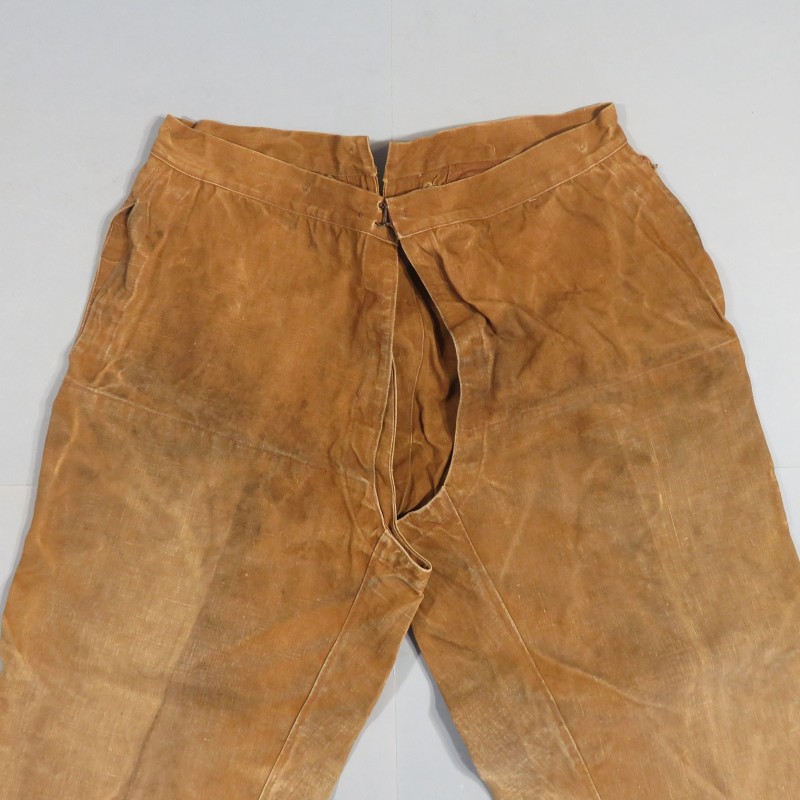 PANTALON CUISSARD OU SURPANTALON MILITAIRE FRANCAIS TROUPE MOTORISEES RCC ET CAVALERIE 1940 1950