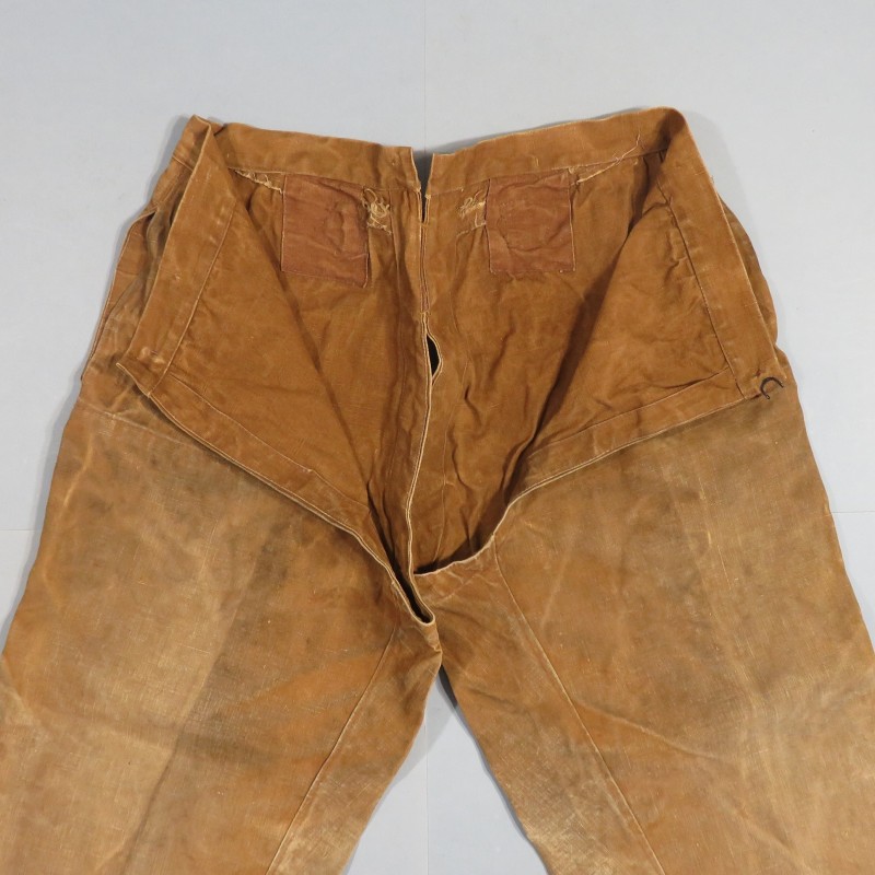 PANTALON CUISSARD OU SURPANTALON MILITAIRE FRANCAIS TROUPE MOTORISEES RCC ET CAVALERIE 1940 1950