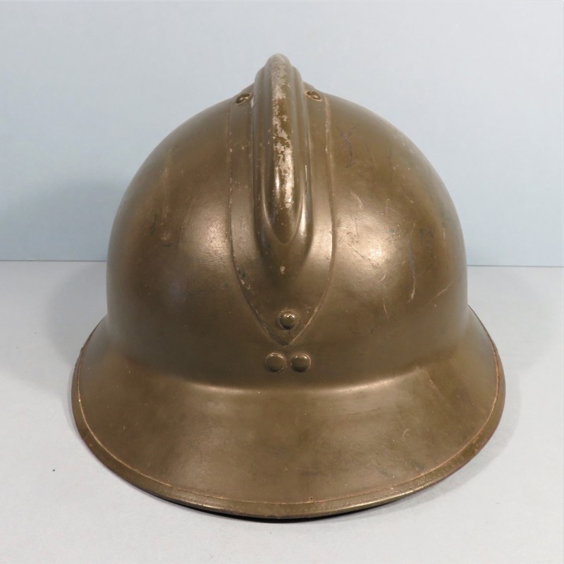 CASQUE FRANCAIS MODELE 1926 POUR LE SERVICE DE SANTE INFIRMIER ET MEDECIN MILITAIRE INSIGNE MODELE 1915 BLEU HORIZON