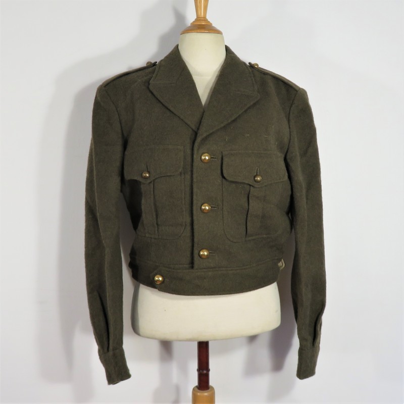 UNIFORME MODELE 1946 TOUTES ARMES BOUTONS LISSES TIRAILLEURS VESTE BLOUSON ET PANTALON 1947 - 1950 EFFETS DEJEUX