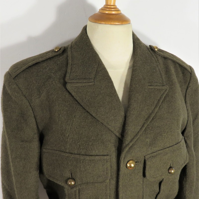 UNIFORME MODELE 1946 TOUTES ARMES BOUTONS LISSES TIRAILLEURS VESTE BLOUSON ET PANTALON 1947 - 1950 EFFETS DEJEUX