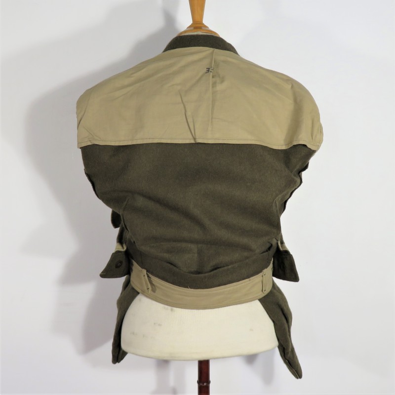 UNIFORME MODELE 1946 TOUTES ARMES BOUTONS LISSES TIRAILLEURS VESTE BLOUSON ET PANTALON 1947 - 1950 EFFETS DEJEUX