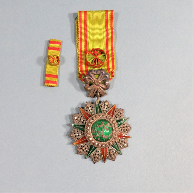 TUNISIE MEDAILLE D'OFFICIER DE L'ORDRE DU NICHAN IFTIKHAR MUHAMMAD EL HADI BEY 1902-1906 DANS SON COFFRET