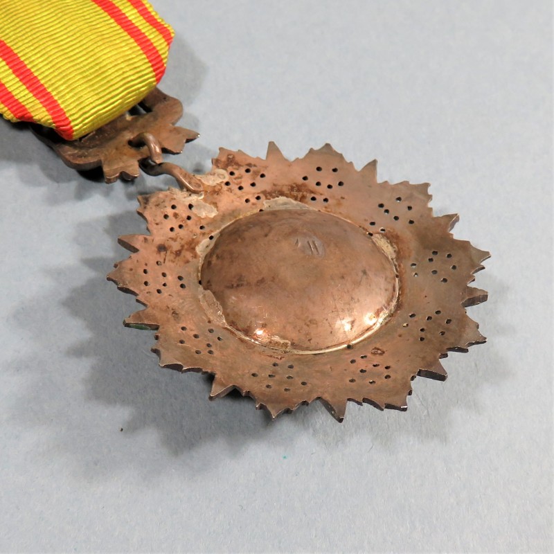 TUNISIE MEDAILLE D'OFFICIER DE L'ORDRE DU NICHAN IFTIKHAR MUHAMMAD EL HADI BEY 1902-1906 DANS SON COFFRET