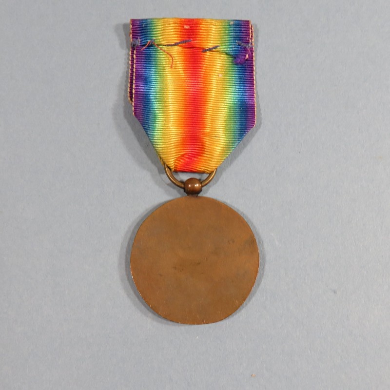 MEDAILLE INTERALLIEE DE LA VICTOIRE DE LA GRANDE GUERRE 1914-1918 GRAVEUR DUBOIS MODELE UNIFACE