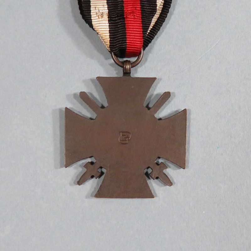 MEDAILLE ALLEMANDE CROIX DE HINDENBURG D'HONNEUR DE FER OU DE GUERRE ANCIENS COMBATTANT 1914 1918