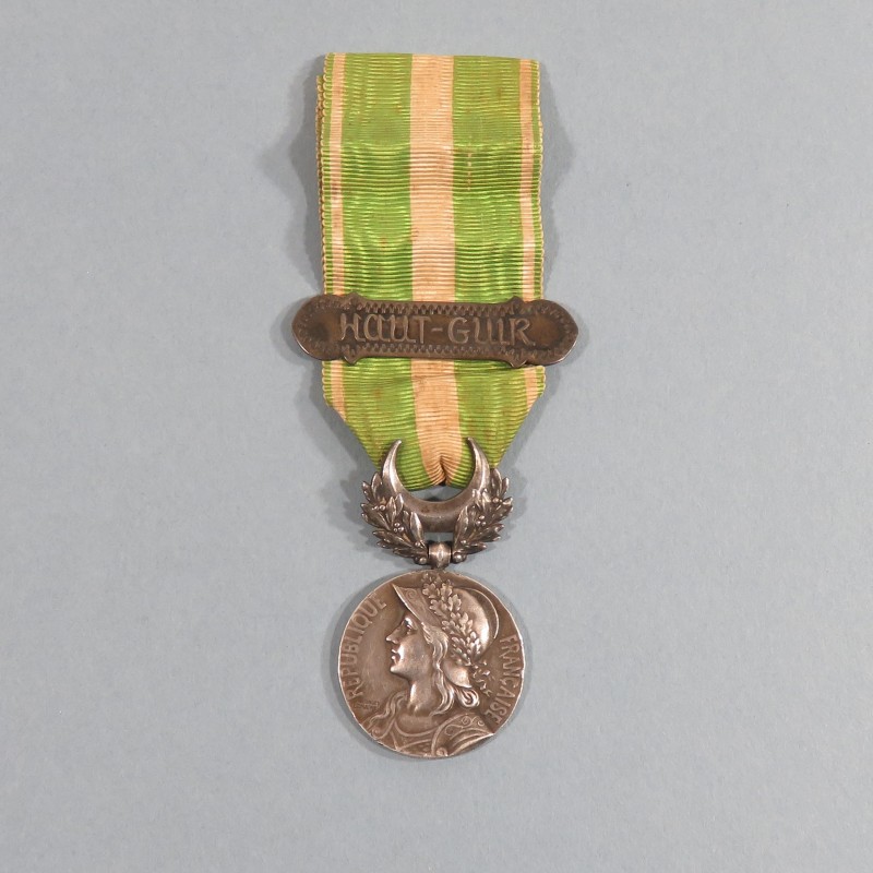 FRANCE MEDAILLE COMMEMORATIVE DES OPERATIONS DE PACIFICATION AU MAROC 1907 ET 1912 AVEC BARRATTE HAUT - GUIR