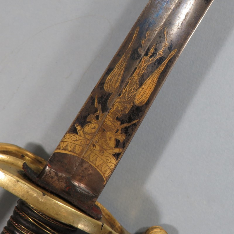 SABRE D'OFFICIER D'INFANTERIE MODELE 1821 LAME DECOREE DE LA GARDE NATIONALE DE PARIS 27 28 29 JUILLET 1830