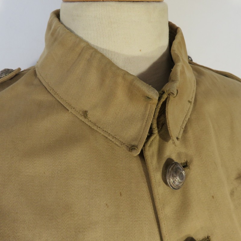 VAREUSE VESTE OFFICIER MODELE 1920 CHASSEURS ALPINS OU A PIED COULEUR BEIGE EN GABARDINE COL SAXE