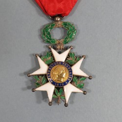 FRANCE MEDAILLE DE CHEVALIER DE L'ORDRE DE LA LEGION D'HONNEUR 3 ème REPUBLIQUE EN ARGENT