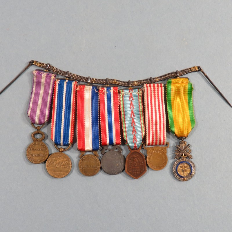 CHAINE OU BARRETTE DE 7 REDUCTIONS ANCIEN SOUS OFFICIER SECONDE GUERRE MEDAILLE MILITAIRE POLICE RHENANIE °