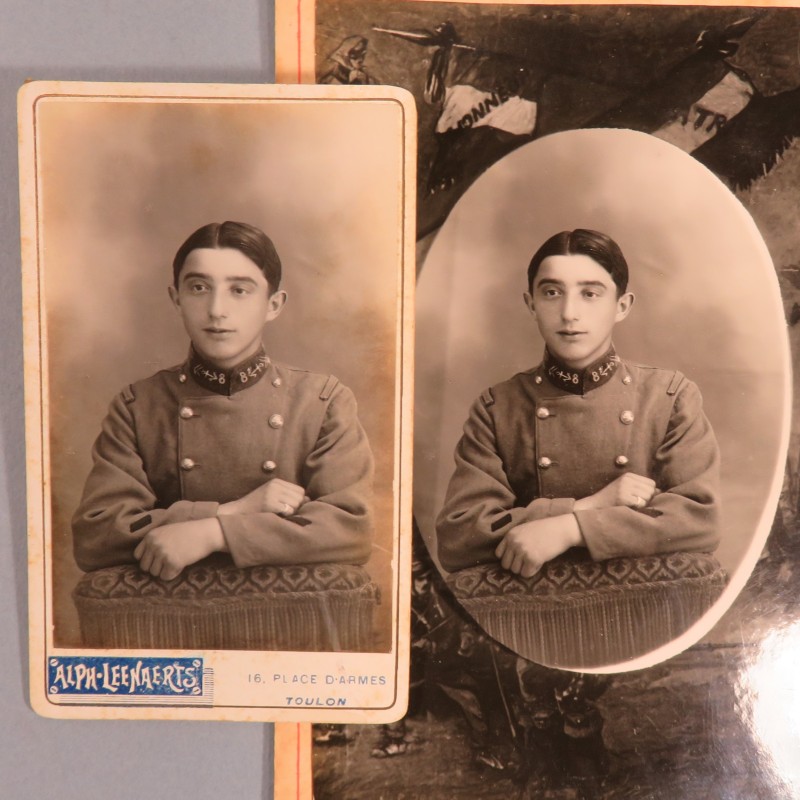 ENSEMBLE DE 2 PHOTOS D'UN SOLDAT DU 8 REGIMENT D'INFANTERIE COLONIALE  FORMAT 16.5 X 11 cm ET CDV GUERRE 1914 1918