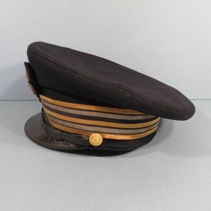 CASQUETTE MARINE NATIONALE DE CAPITAINE DE FREGATE ANNEES 1940 TAILLE 56 FABRICATION AMERICAINE A ST LOUIS