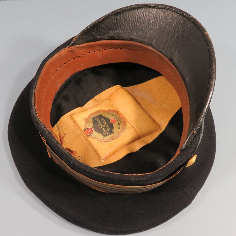 CASQUETTE MARINE NATIONALE DE CAPITAINE DE FREGATE ANNEES 1940 TAILLE 56 FABRICATION AMERICAINE A ST LOUIS