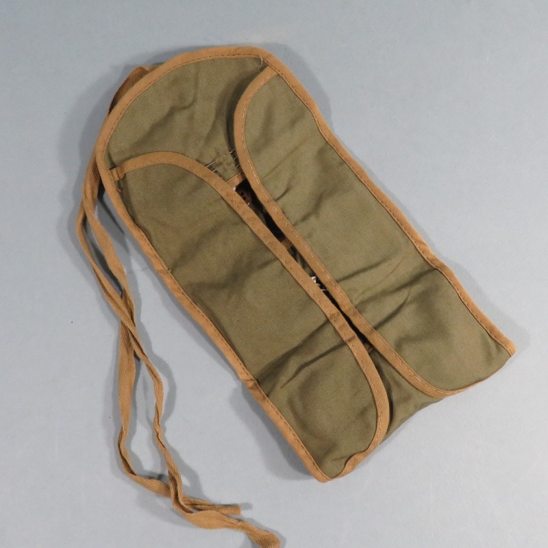 TROUSSE DE COUTURE EQUIPEMENT INDIVIDUEL WAAC OU DES GI MILITARIA US WW2