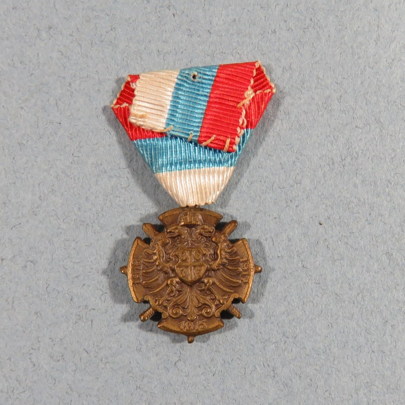 SERBIE FRANCE REDUCTION DE LA MEDAILLE COMMEMORATIVE DE LA GUERRE 1914 1918 °