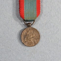 FRANCE REDUCTION DE LA MEDAILLE DE L'ARTOIS VILLE D'ARRAS 1914-1918 °