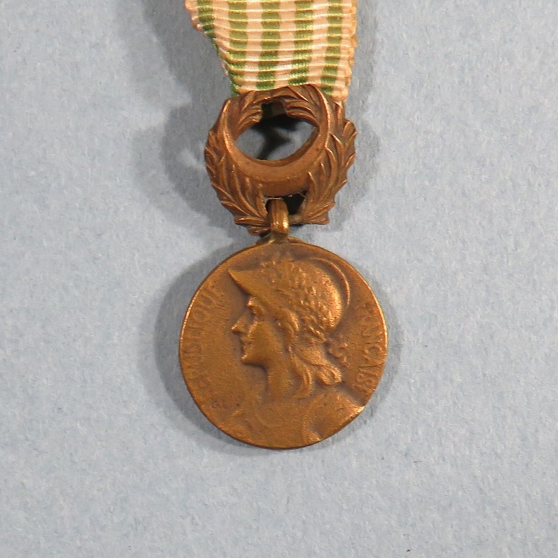 FRANCE REDUCTION DE LA MEDAILLE COMMEMORATIVE DES DARDANELLES GUERRE 1914-1918 °