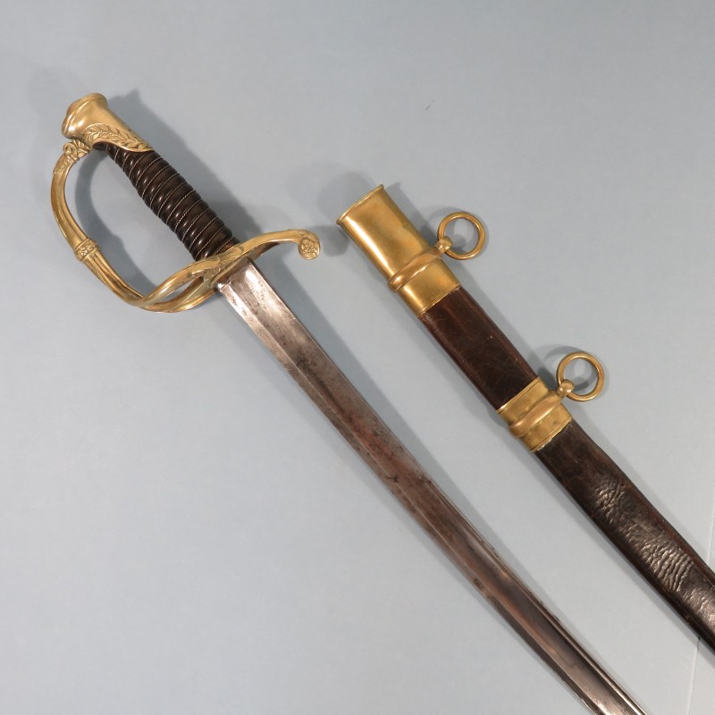 SABRE D'OFFICIER D'INFANTERIE MODELE 1821 OFFICIER D'INFANTERIE DE LIGNE OU GARDE NATIONALE