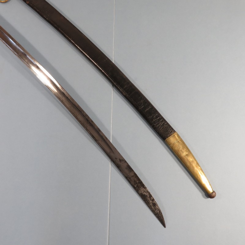 SABRE D'OFFICIER D'INFANTERIE MODELE 1821 OFFICIER D'INFANTERIE DE LIGNE OU GARDE NATIONALE