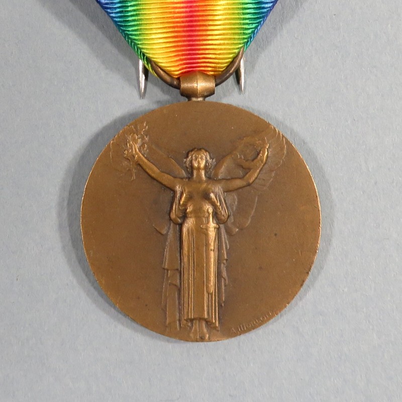 MEDAILLE INTERALLIEE DE LA VICTOIRE DE LA GRANDE GUERRE 1914-1918 GRAVEUR A. MORLON