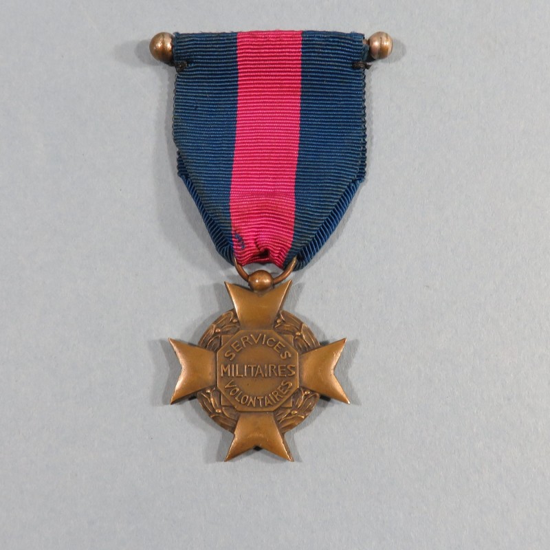 FRANCE MEDAILLE OU CROIX DES SERVICES MILITAIRES VOLONTAIRES OU MERITE MILITAIRE SECOND MODELE CLASSE BRONZE