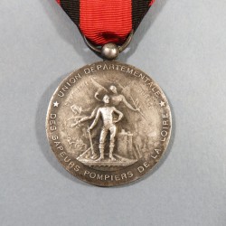 MEDAILLE DE L'UNION DEPARTEMENTALE DES SAPEURS POMPIERS DE LA LOIRE BRONZE ARGENTE VERS 1900 1940