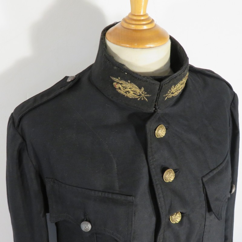 RARE !! VESTE D'UNIFORME DE SOUS OFFICIER MODELE 1914 MEDECIN INFANTERIE COLONIALE DRAP LEGER COULEUR NOIRE TROUPES D'AFRIQUE