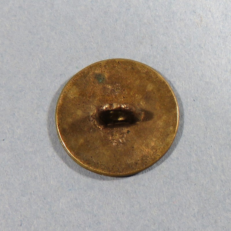 PETIT BOUTON DES INVALIDES ANCIEN REGIME DIAMETRE 1.5 cm 1767 - 1786