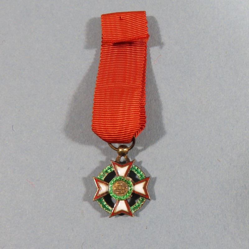 COTE D'IVOIRE REDUCTION DE LA MEDAILLE D'OFICIER DE L'ORDRE NATIONAL IVOIRIEN IVOIRY COSTE NATIONAL MEDAL °