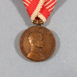 AUTRICHE REDUCTION DE LA MEDAILLE DU COURAGE CHARLES I er 1916 - 1918 FORTITUDINI °