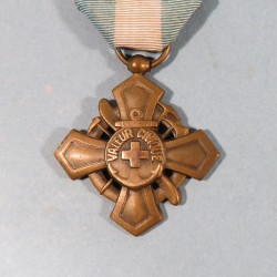 MEDAILLE DE SAUVETAGE VALEUR CIVIQUE F.N.S. FEDERATION NATIONALE DE SAUVETAGE SAUVETEUR BARRETTE DEVOUEMENT