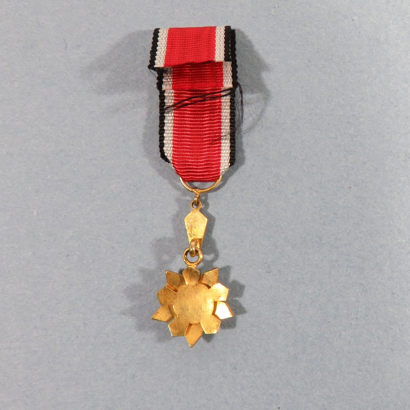 EGYPTE REDUCTION DE LA MEDAILLE DE CHEVALIER DE L'ORDRE DE L'INDEPENDANCE NISHAN AL ISTYKAL ORDER MEDAL °