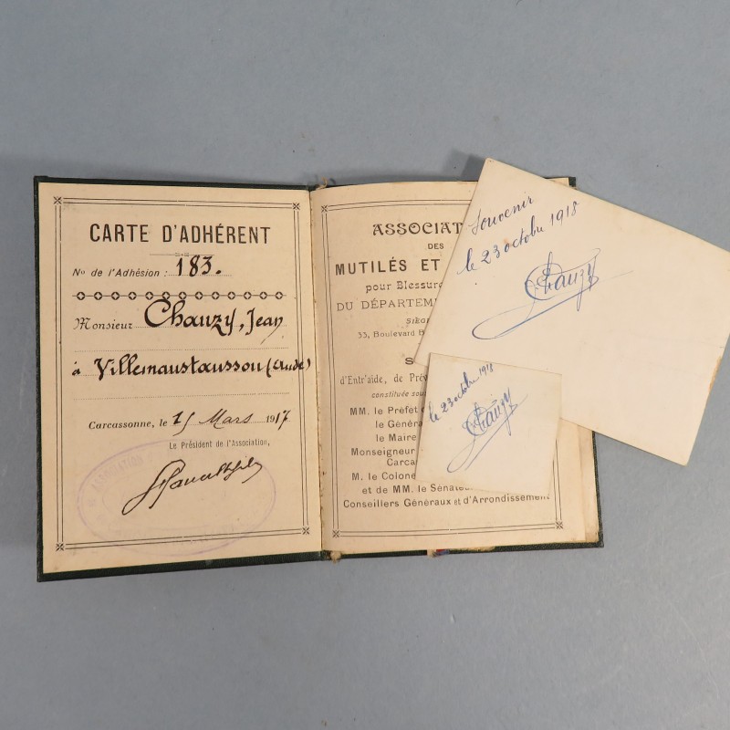 LIVRET DE L'ASSOCIATION DES MUTILES ET REFORMES DE L'AUDE D'UN ANCIEN DES REGIMENTS DE CHARS DE COMBAT EN 1918 CHAR TOINETTE